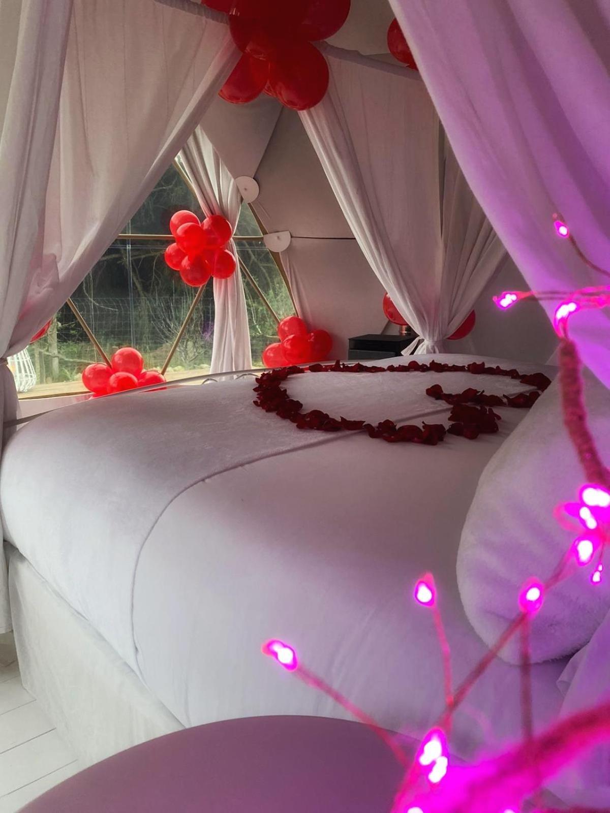 Domo Suites Masia Cal Geperut Badalona Zewnętrze zdjęcie
