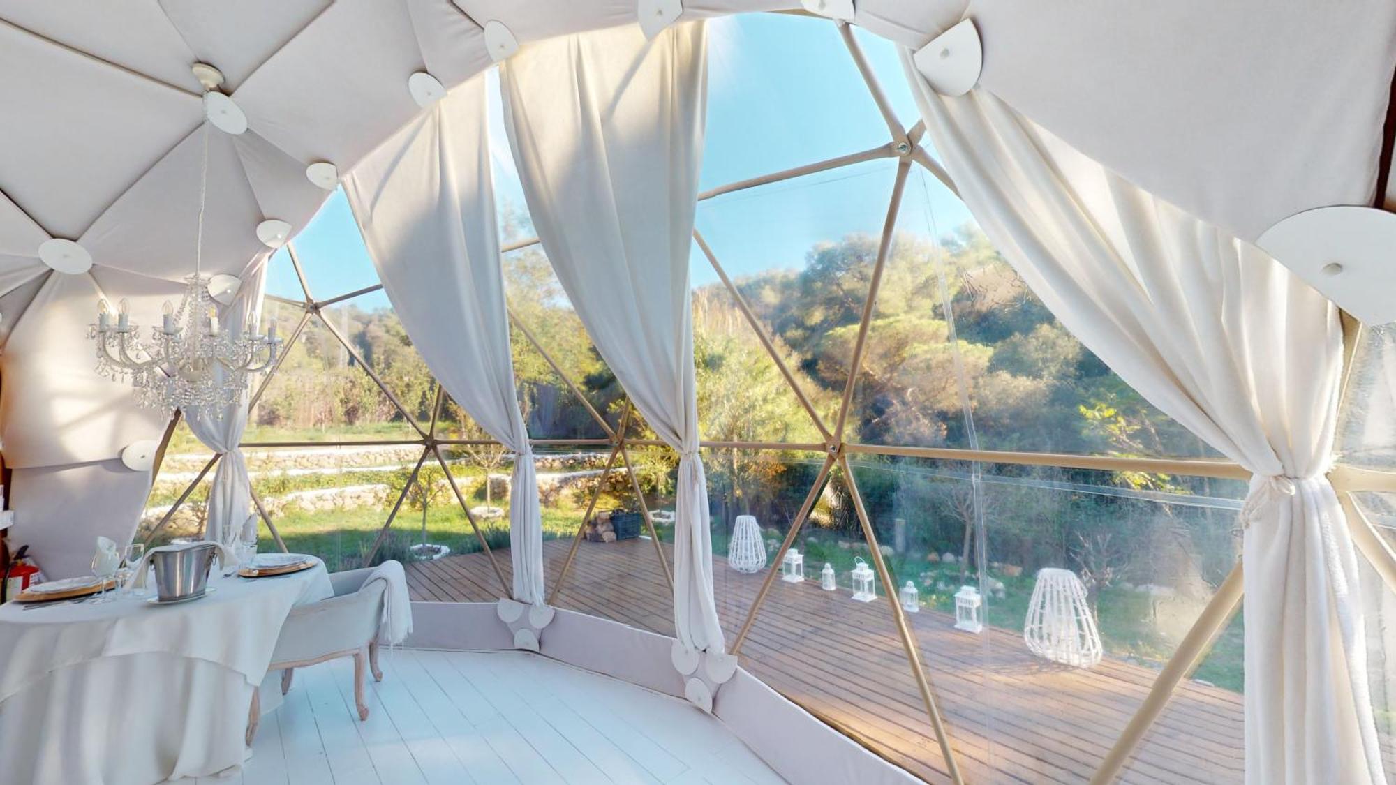 Domo Suites Masia Cal Geperut Badalona Zewnętrze zdjęcie