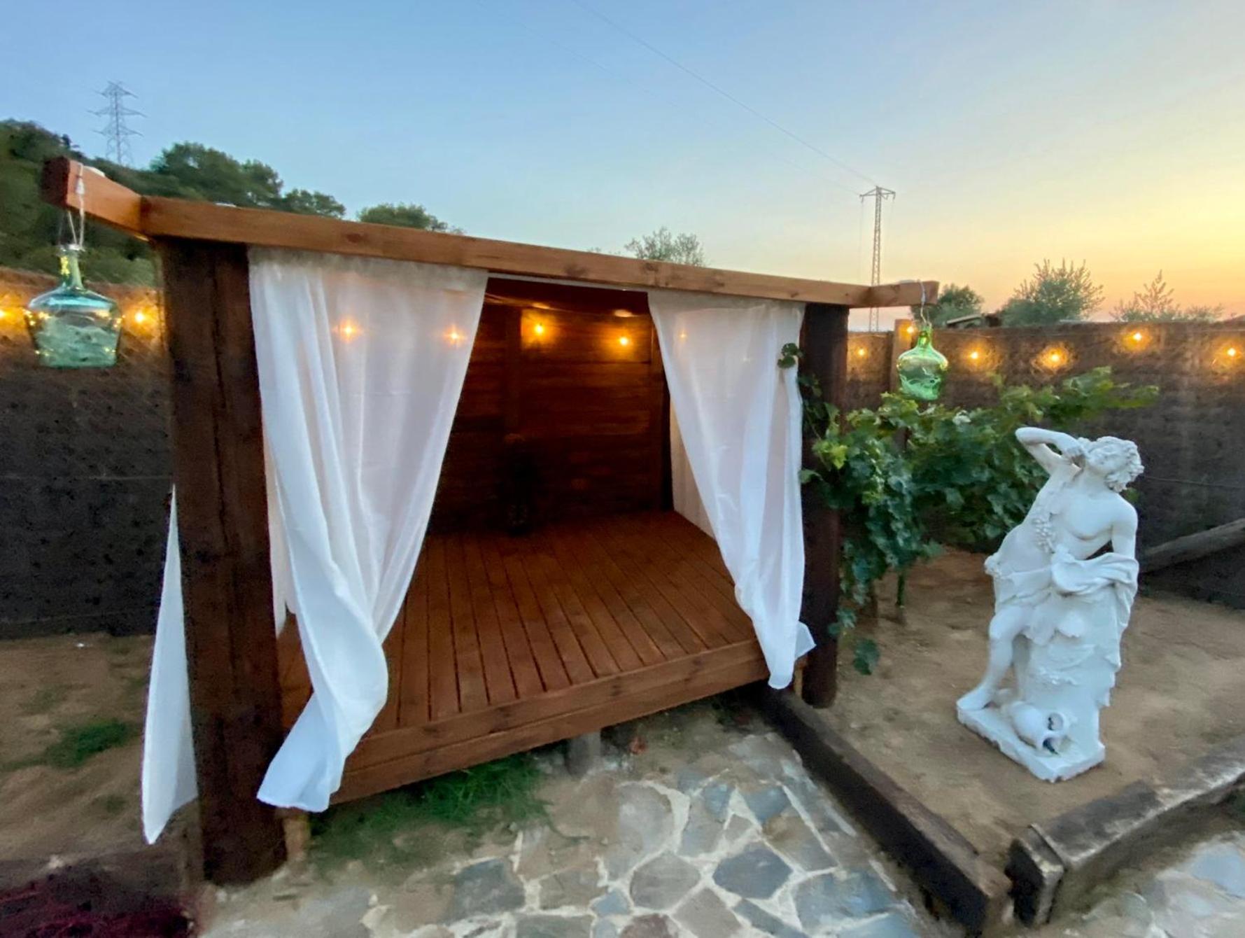 Domo Suites Masia Cal Geperut Badalona Zewnętrze zdjęcie